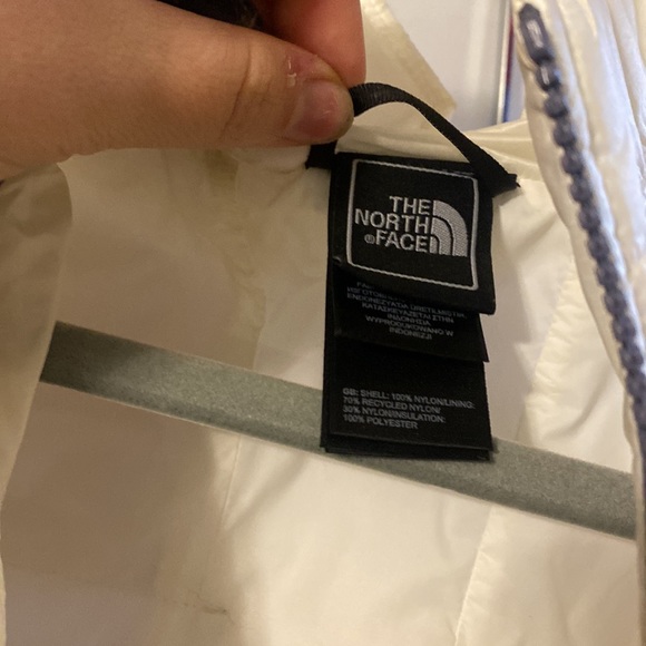 north face jacket - Picture 2 of 3